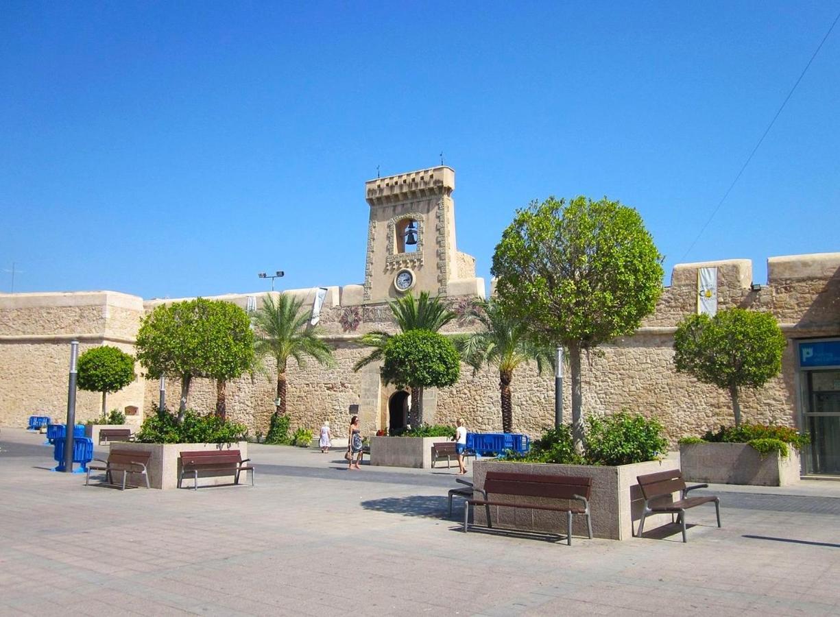 Sunny Apartment Near The Beach Santa Pola Esterno foto